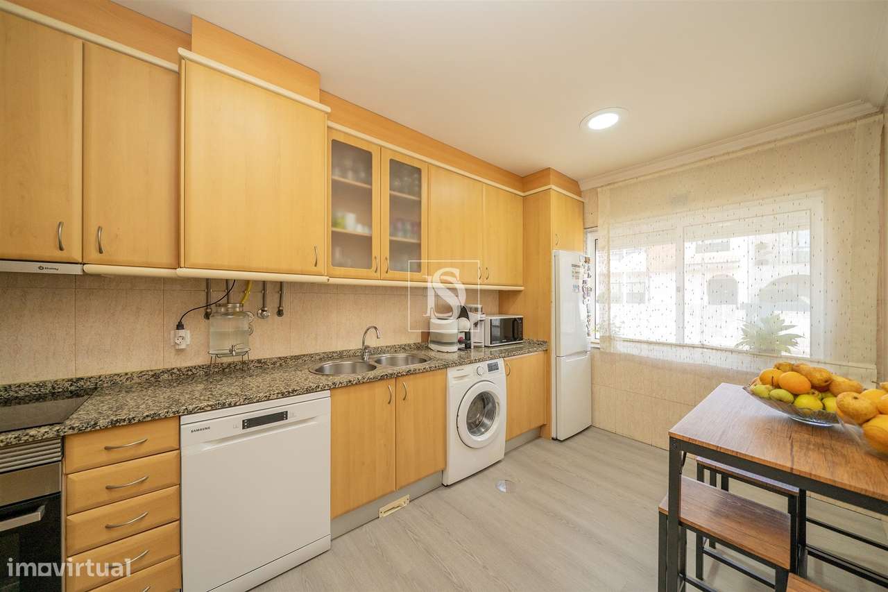 T2+1, Remodelado, com Garagem Fechada, a 1,2 km da Praia — Vila do Con-14