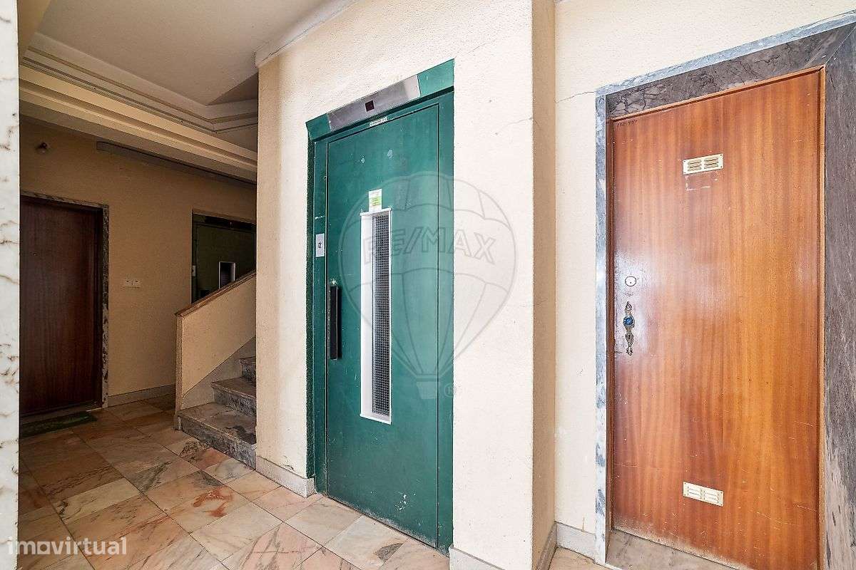 Apartamento T2 para venda na Cruz de Pau, Amora.-27