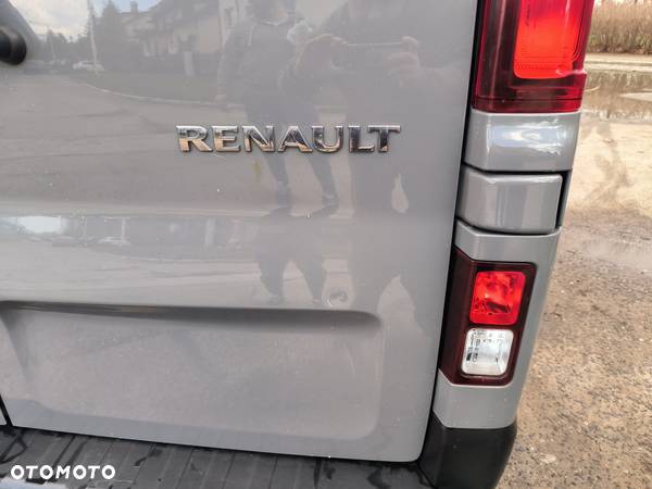 Renault Trafic - 8