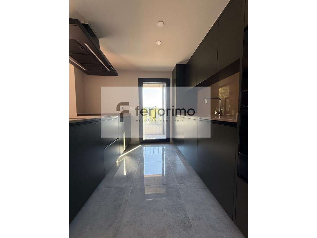 Magnífico Apartamento T2, zona tranquila - Grande imagem: 4/17