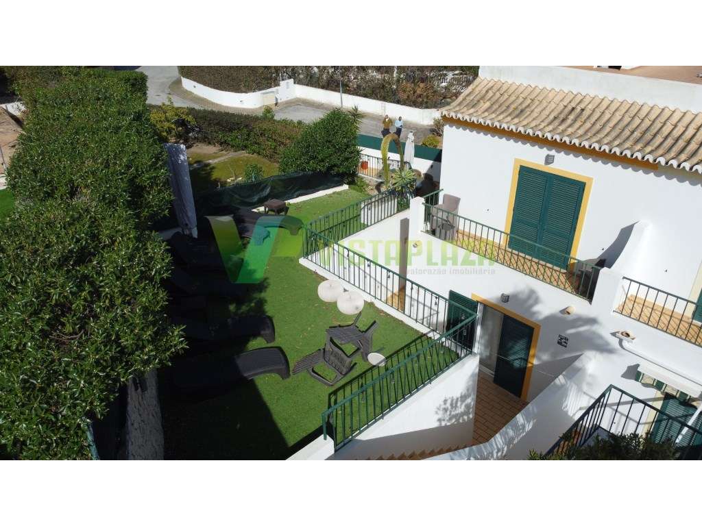 Moradia T3 com Vista Mar Perto de Carvoeiro com Jardim e Piscinas C...-29