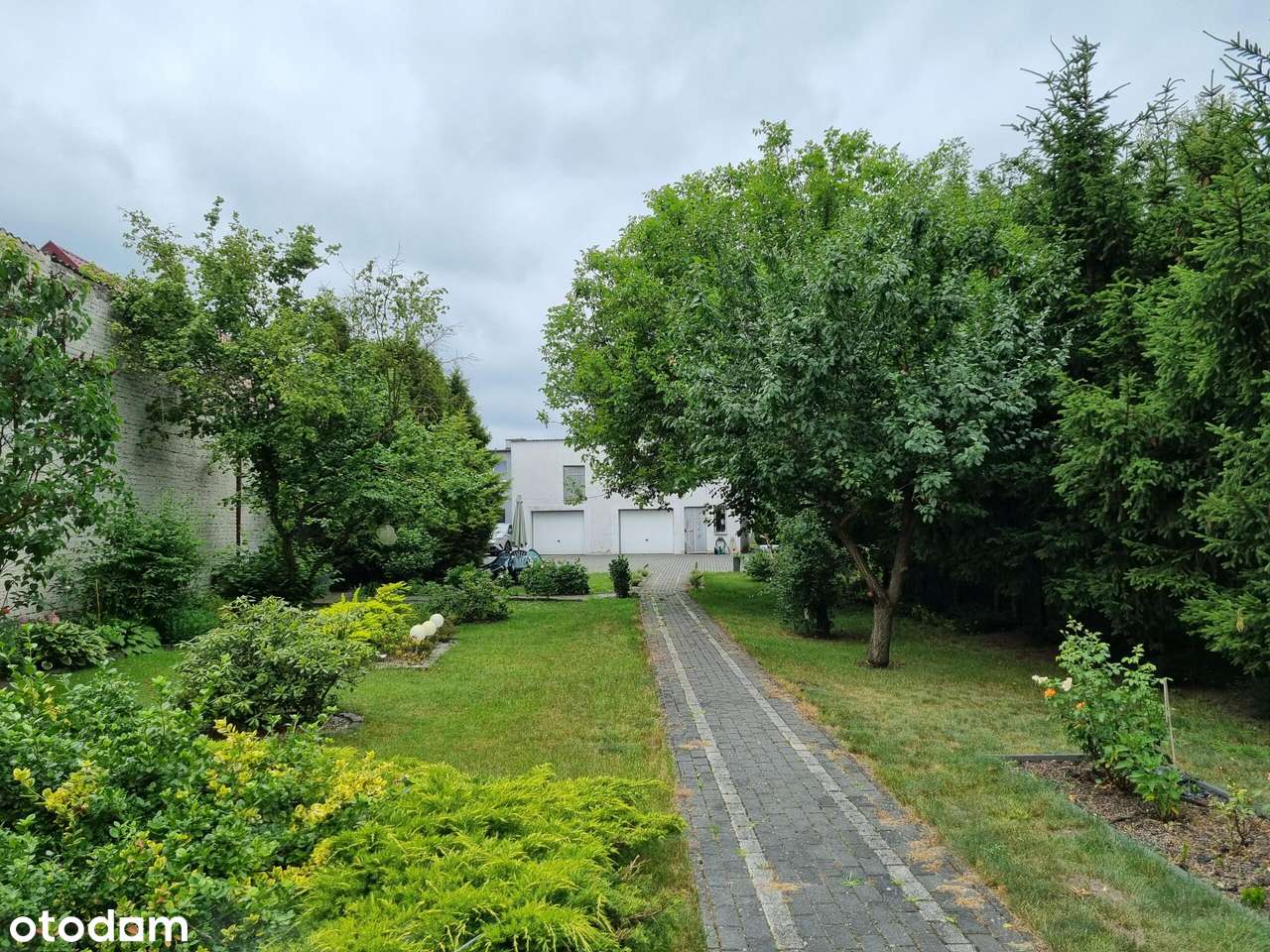 Stylowy dom na sprzedaż w Budzyniu-19