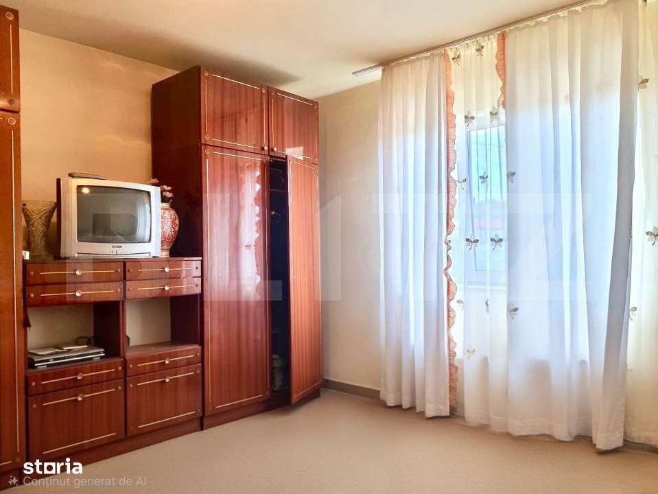 Casa de vanzare cu curte si anexe, teren 1253 mp, Berghin - Imagine principală: 3/11