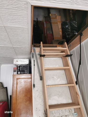 Casa plus 200 mp teren zona Brestei-14