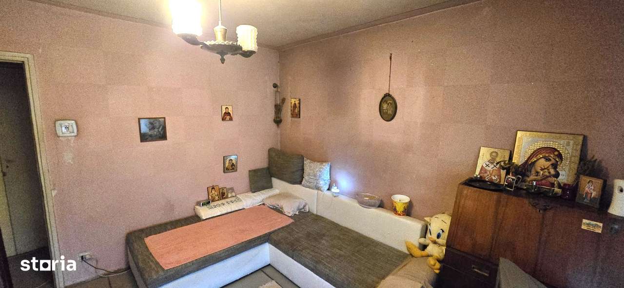 De vanzare - Apartament Metrou Costin Georgian-3