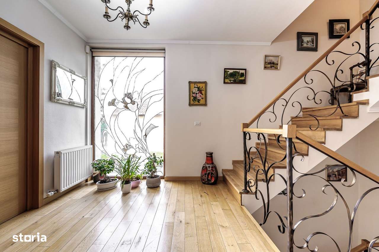 Vilă exclusivistă pe malul Mureșului – design modern si teren generos - Imagine principală: 1/14