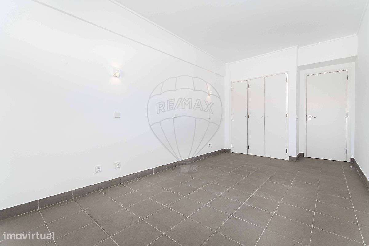 Apartamento T1 para arrendamento - Grande imagem: 4/37