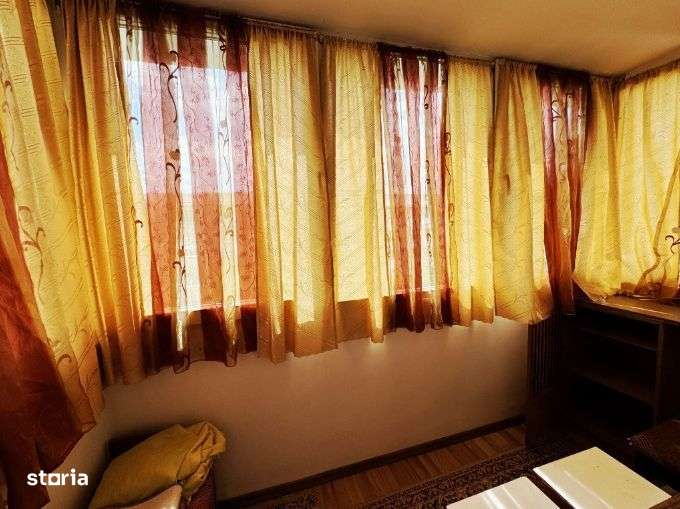 Apartament cu 2 camere de vanzare Astra-6