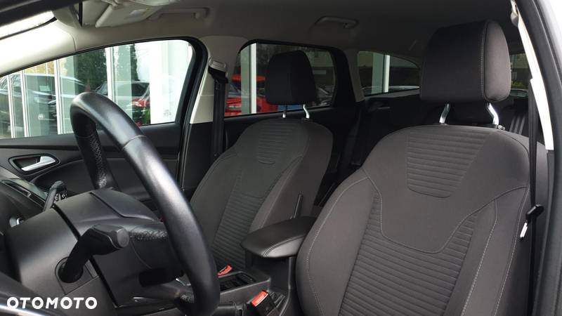 Ford Focus 1.0 EcoBoost Titanium ASS - 26