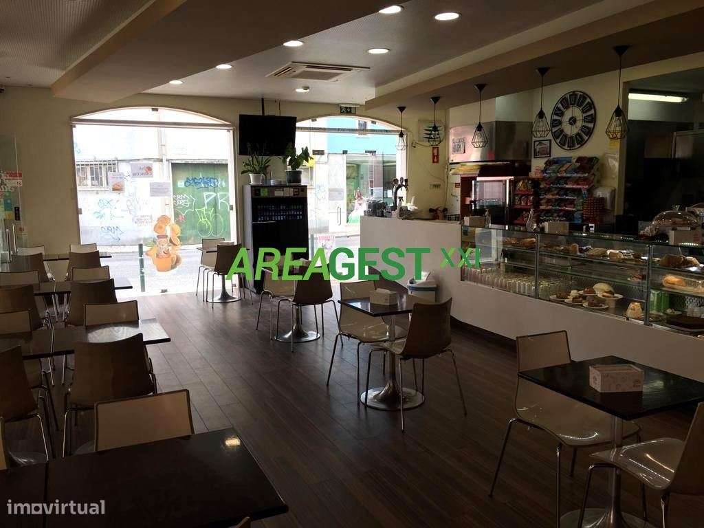 Loja para trespasse no centro de Vila Franca de Xira-21