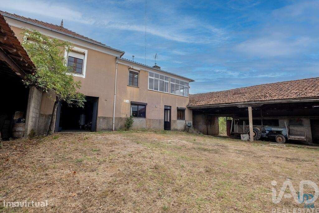 Casa / Villa T4 em Oliveira do Mondego e Travanca do Mondego de 131 m2 - Grande imagem: 4/38