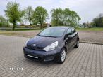 Kia Rio - 4