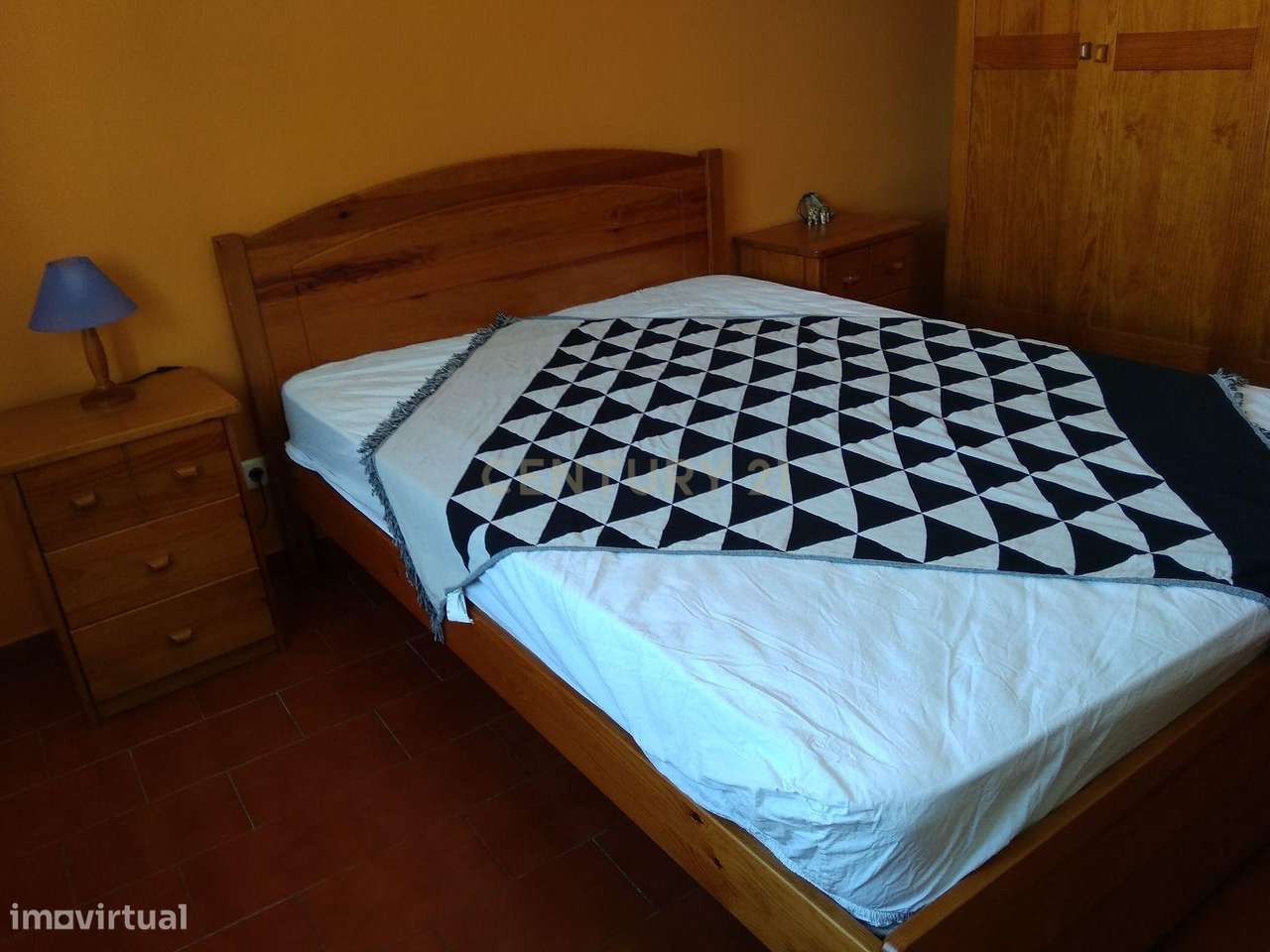 NÃO PERCA ESTA GRANDE OPORTUNIDADE!   APARTAMENTO ESPAÇOSO COM TERRAÇO - Grande imagem: 3/10