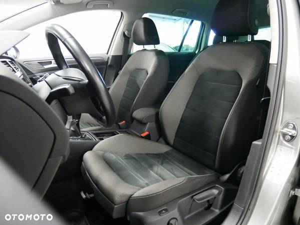 Volkswagen Golf VII 1.6 TDI BMT Highline - 40