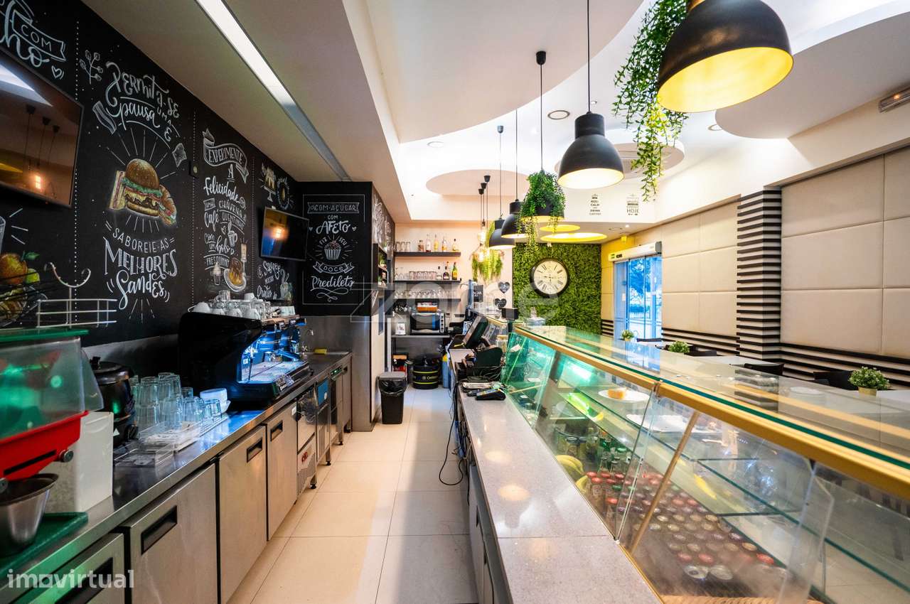 Espaço Comercial para Trespasse em Algés–Miraflores-13