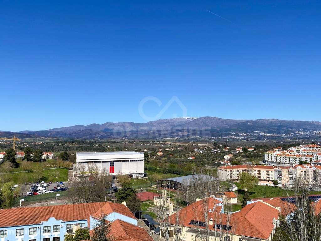 Apartamento T3 no Fundão-24