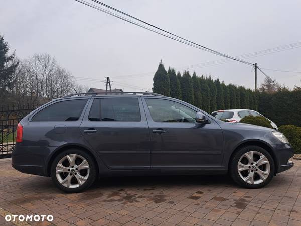 Skoda Octavia 2.0 TDI DPF Elegance - 22