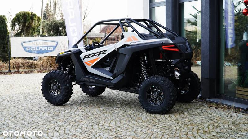 Polaris RZR - 21