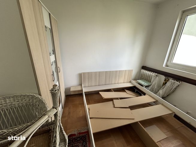 Vand apart.2 cam.Romanilor,et.4/4,cu gaz introdus-5