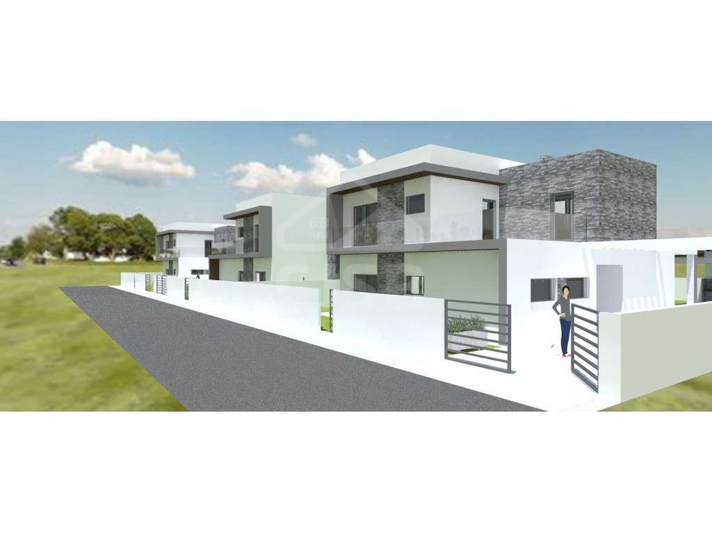 Moradia T4 para venda em Salvaterra de Magos-7