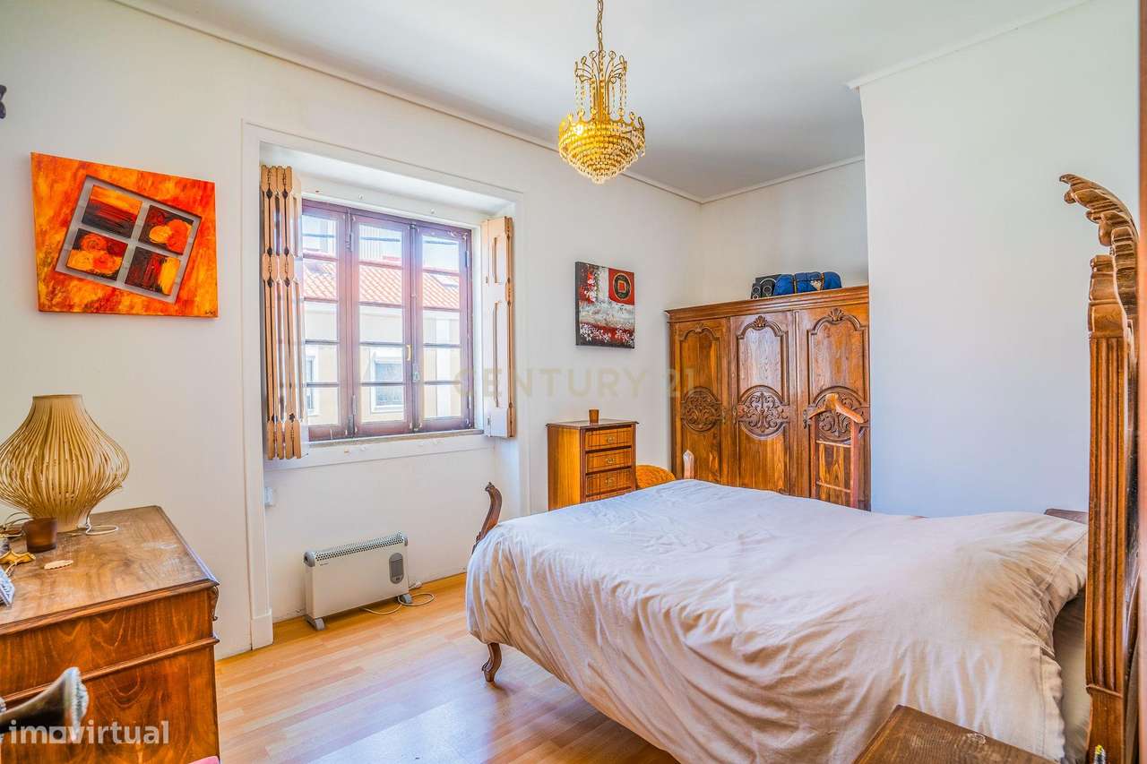 Moradia no Centro das Gaeiras. Uma casa única.-18