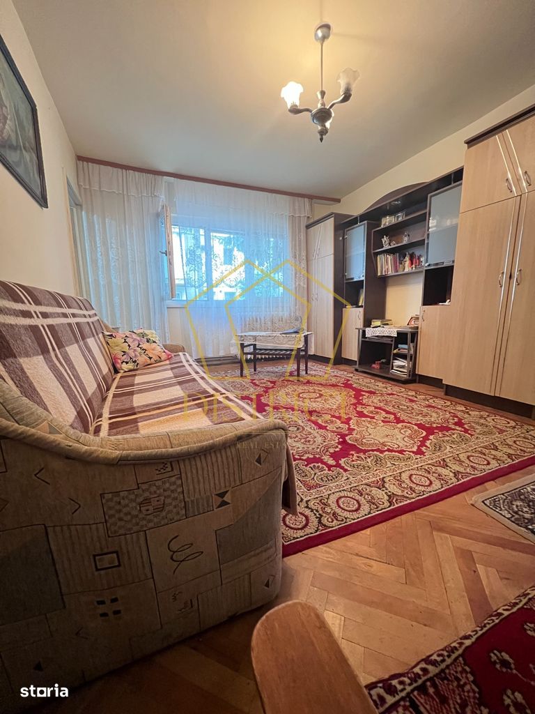 Apartament luminos cu 3 camere | Sagului