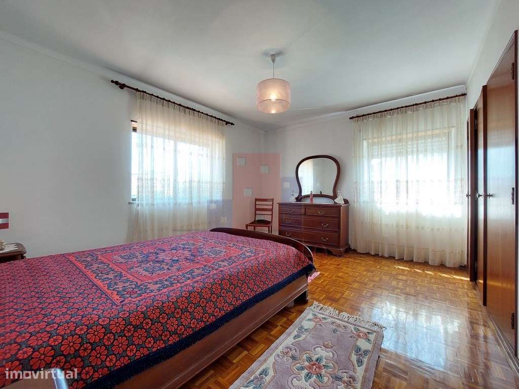 MoradiaT6 em Caldas da Rainha-45