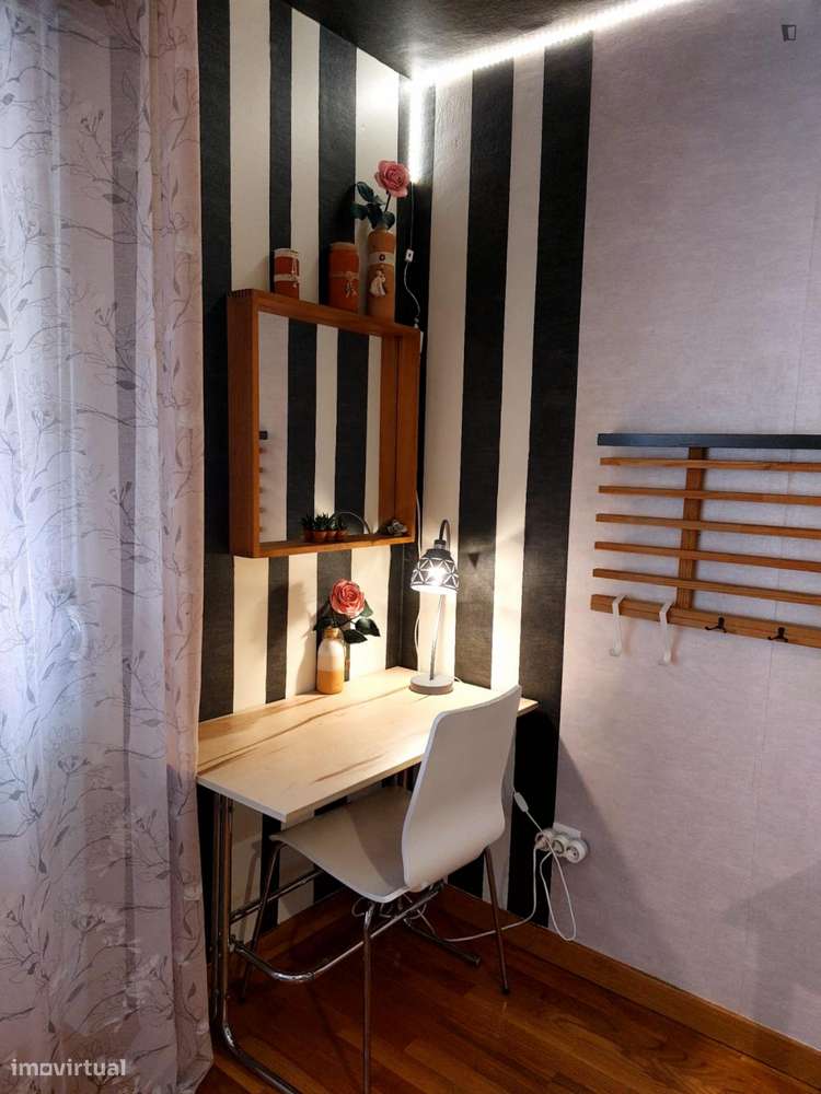 Quarto - localizado em Arroios Lisbon - Grande imagem: 4/13