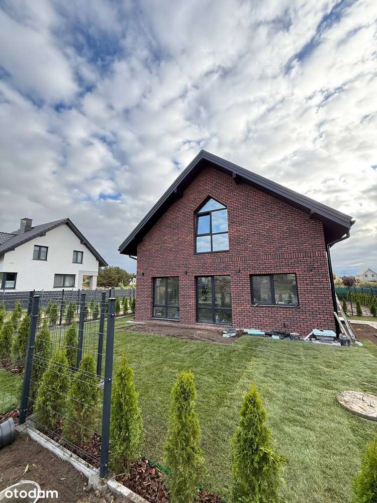 Bliźniak pod Wrocławiem w stylu Bawarskim - Pełny obrazek: 1/20