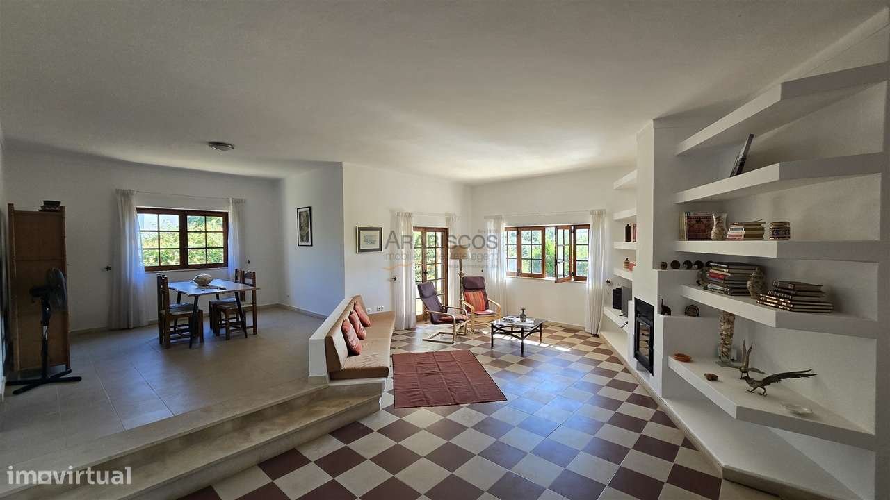 Moradia isolada T3 - Terraço - Carport coberto para 2 carros - jardim - Grande imagem: 4/26