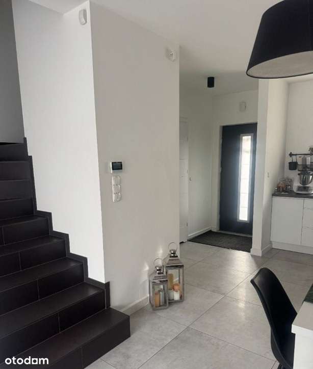 Bliźniak 70m2/ Reda/ 2 miejsca parkingowe-3