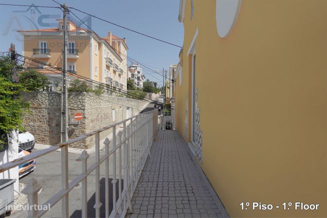 Estoril - Moradia isolada composta por 3 pisos e quintal com anexos-41