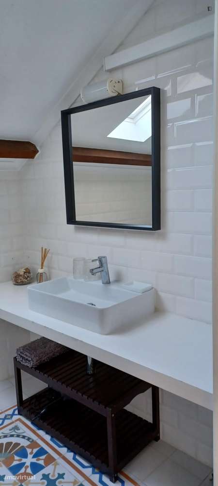 Apartamento com 1 quartos - localizado em Coimbra - Grande imagem: 3/5