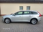 Volvo V60 D4 Drive-E Momentum - 9