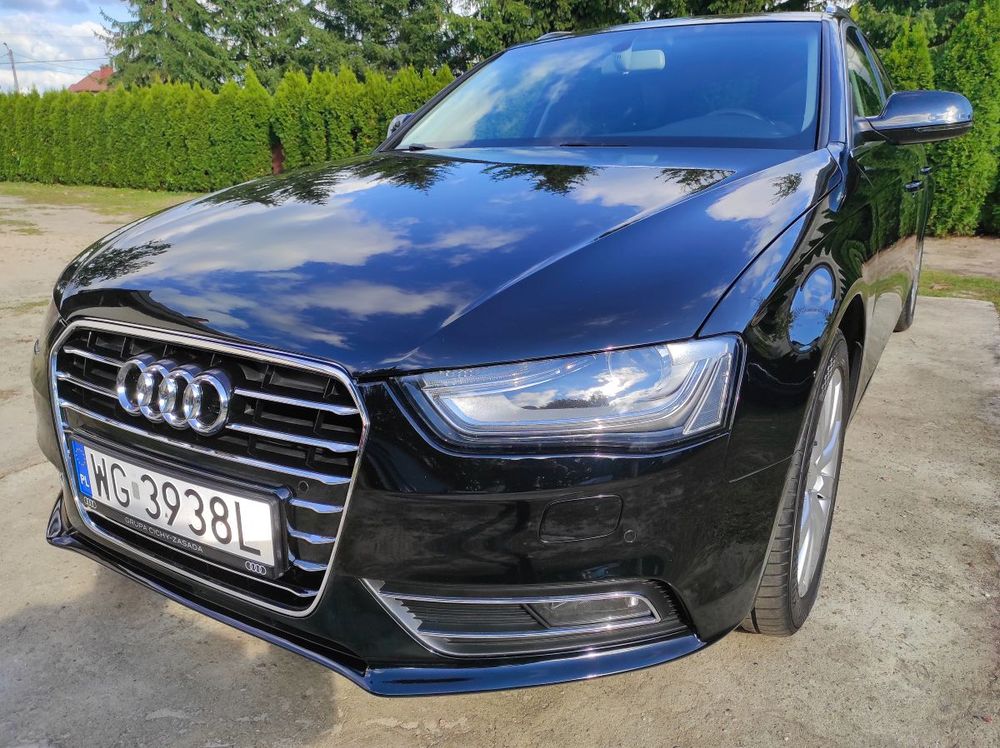 Audi A4 B8 (2007-2015) 2.0 TDI DPF multitronic Ambiente 2012