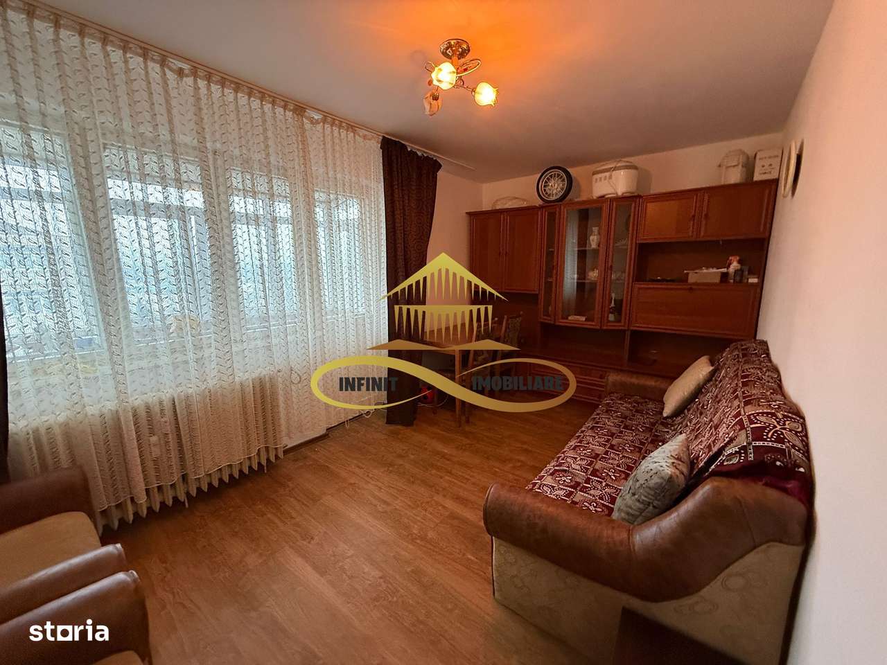 Apartament cu 3 camere - Imagine principală: 4/11