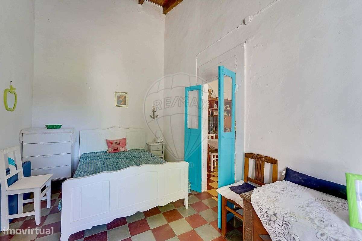 Moradia T2 para venda-5