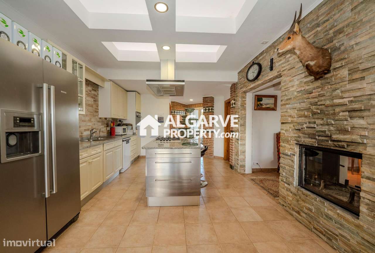 Moradia V4 térrea perto da praia entre Vilamoura e Vale do Lobo-6