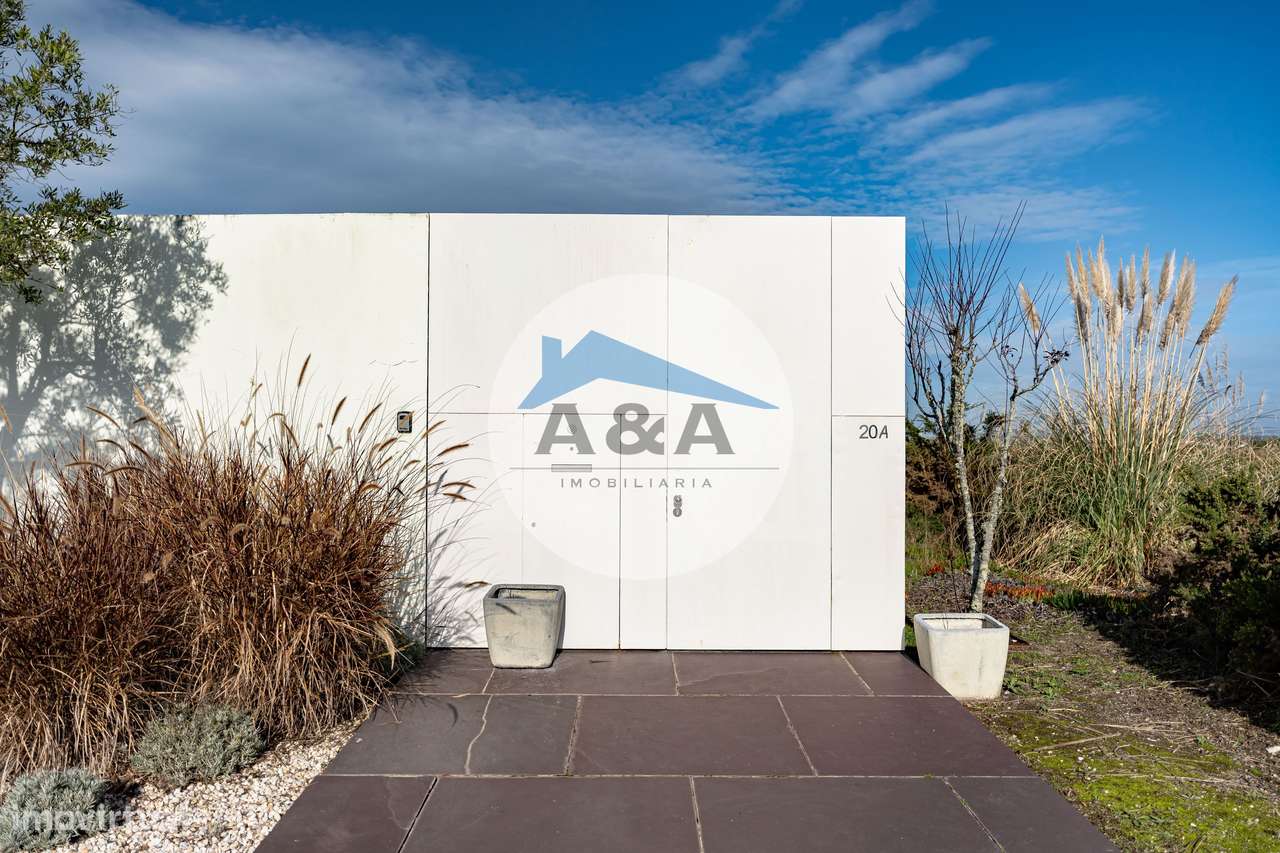 Villa Exclusiva de Arquitetura Contemporânea inserida na Natureza d...-51