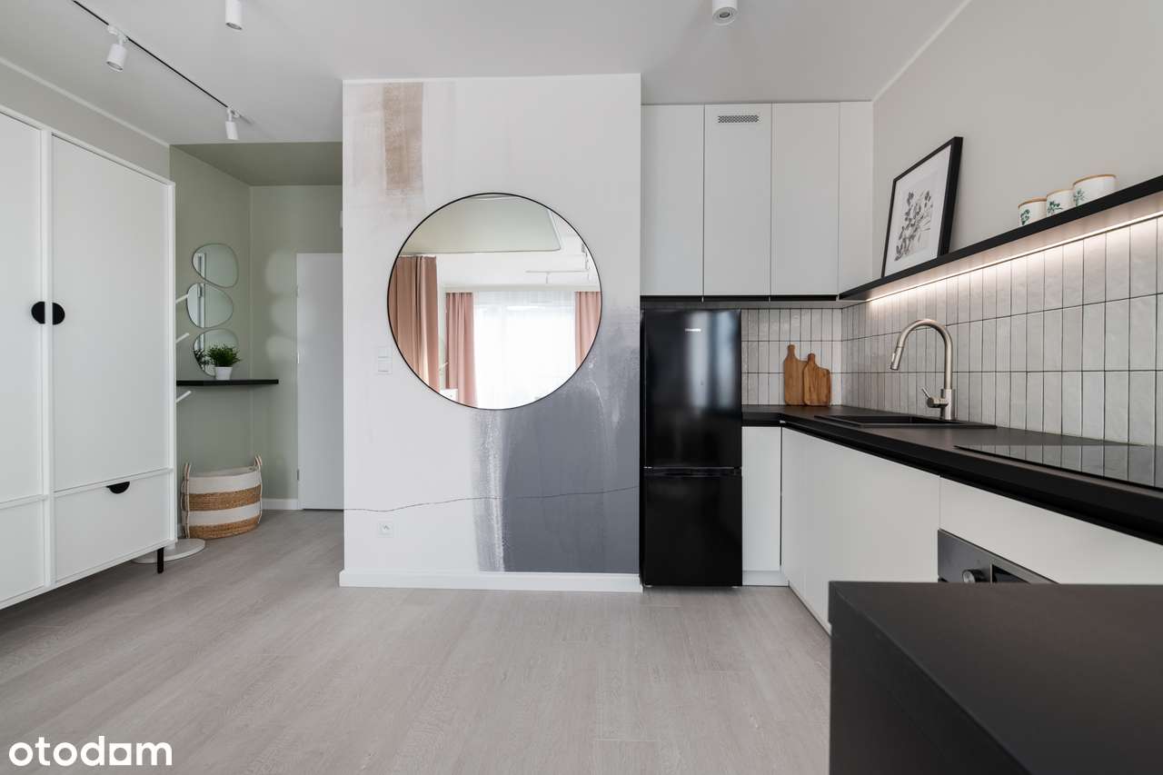 Nowoczesna kawalerka z dużym balkonem w spokojnej okolicy :) - Pełny obrazek: 5/9