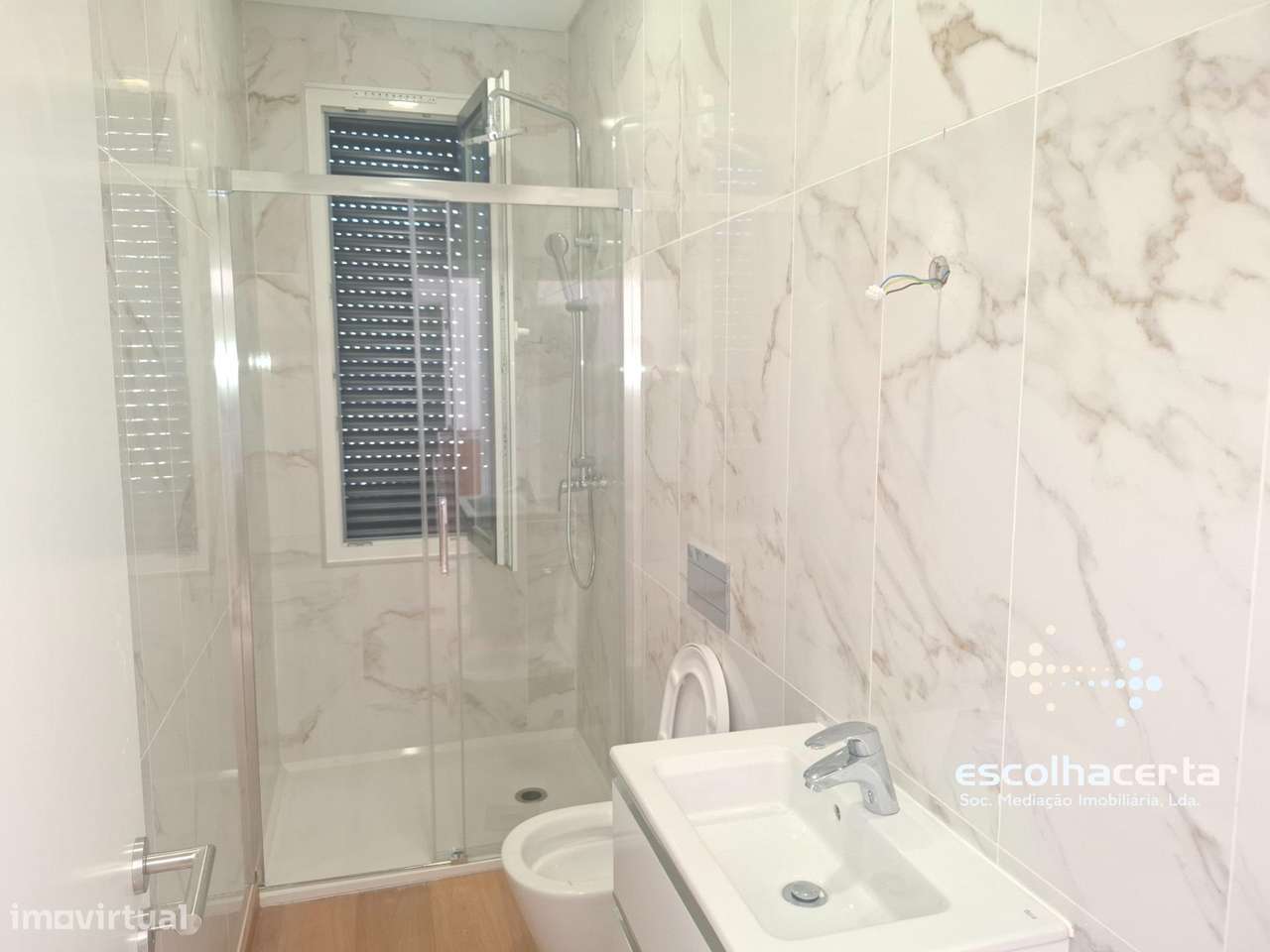 Moradia Térrea T4 Nova com Piscina Brejos Azeitão-24