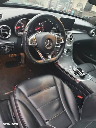 Mercedes-Benz Klasa C 200 4-Matic 9G-TRONIC - 26