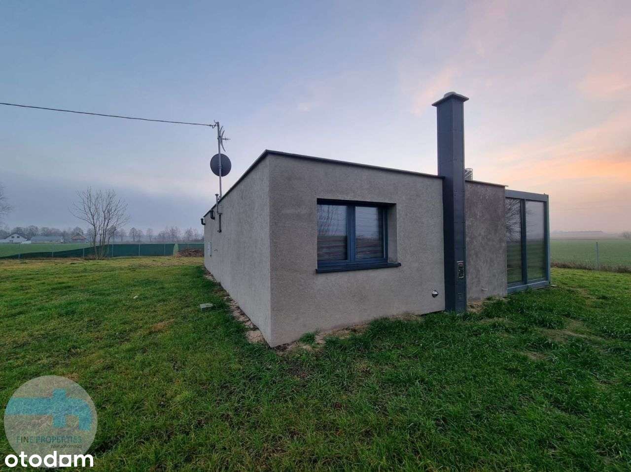 Dom kontenerowy lub biuro. Zakup bez dzialki. Mont-15