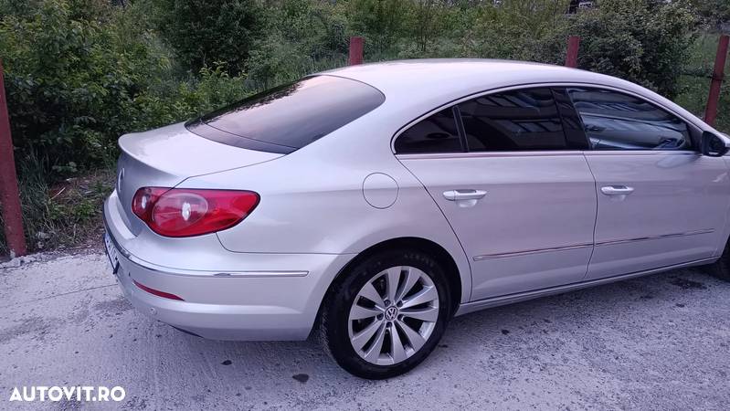 Volkswagen Passat CC 2.0 TDI DPF DSG - 4