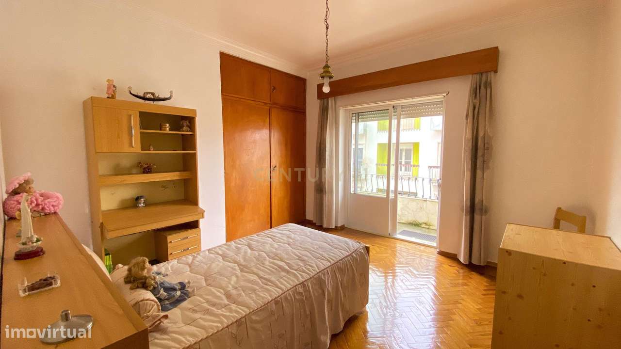 Apartamento T2 no centro do Entroncamento – a 1 minuto da estação | 17-12