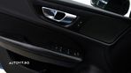 Volvo V60 T6 AWD Recharge Geartronic RDesign - 26