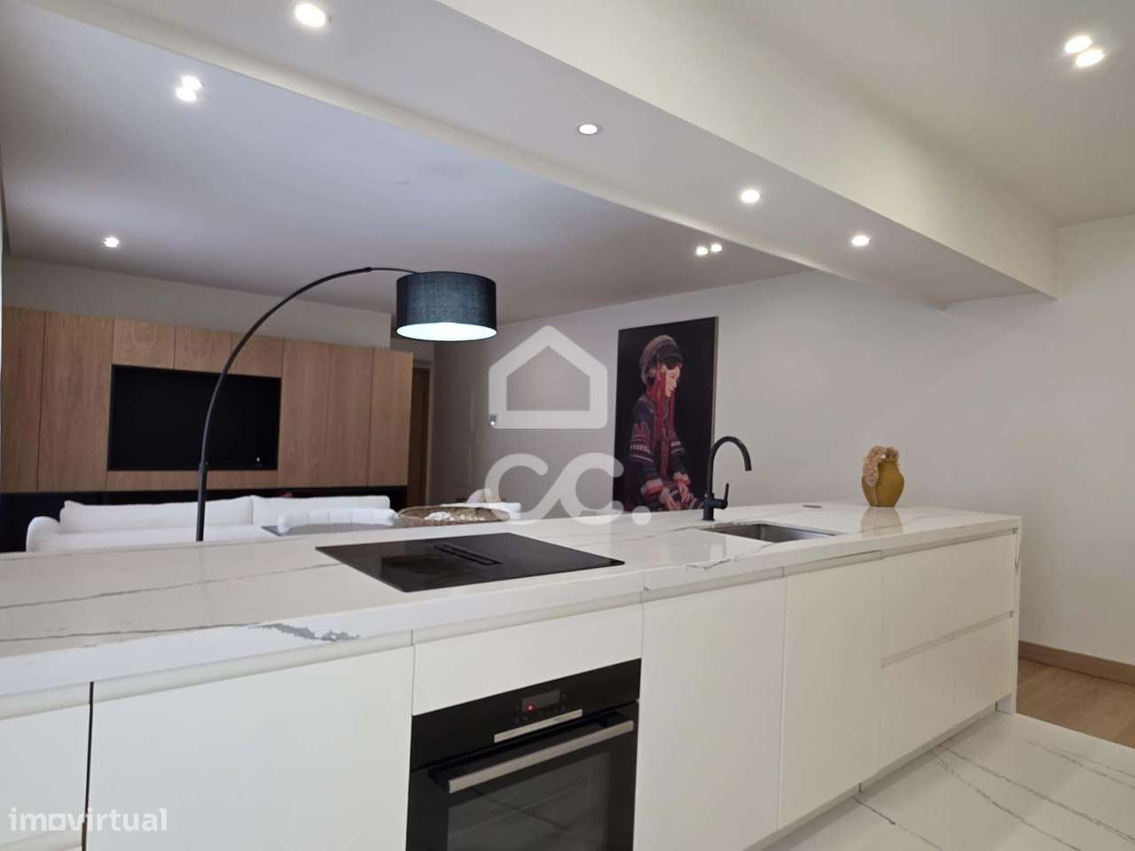 Apartamento T3 de Design Exclusivo no Coração da Baixa de Setúbal-9