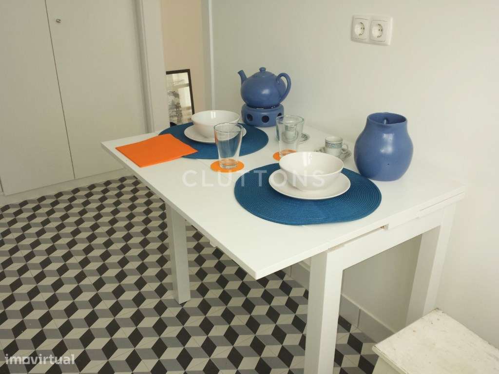 Apartamento T1 no coração de Campo de Ourique-6
