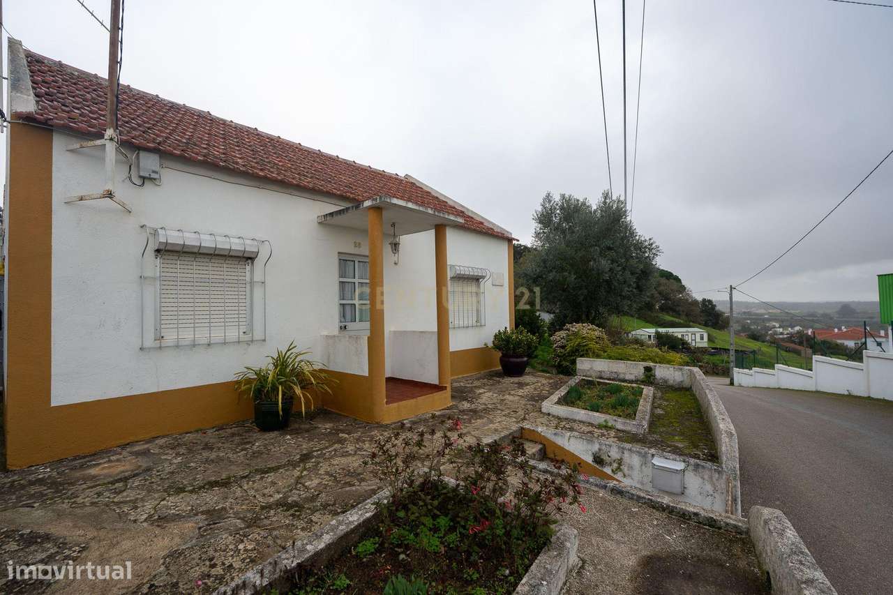 Moradia Térrea com Excelente Terreno – Venda do Pinheiro! - Grande imagem: 2/37