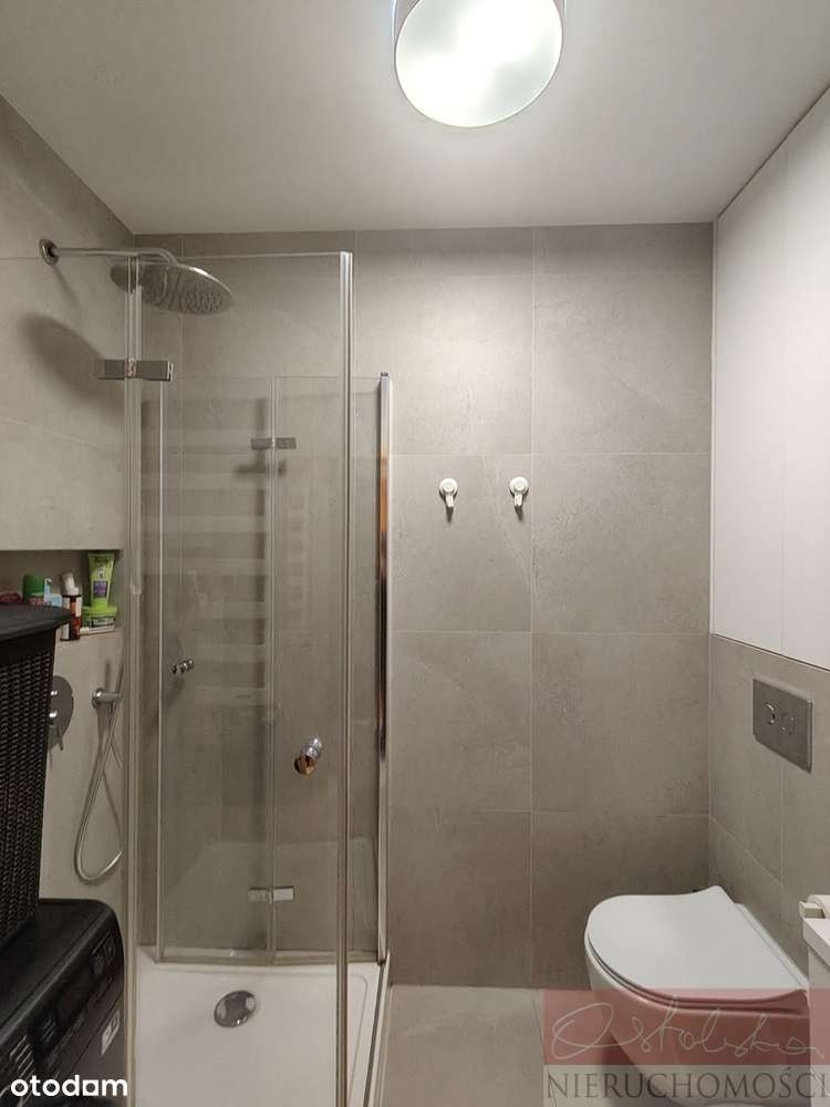 Z dużym balkonem i garażem w super lokalizacji-4